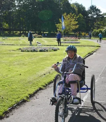 24" Blue recumbent trike