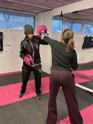 young girl boxing